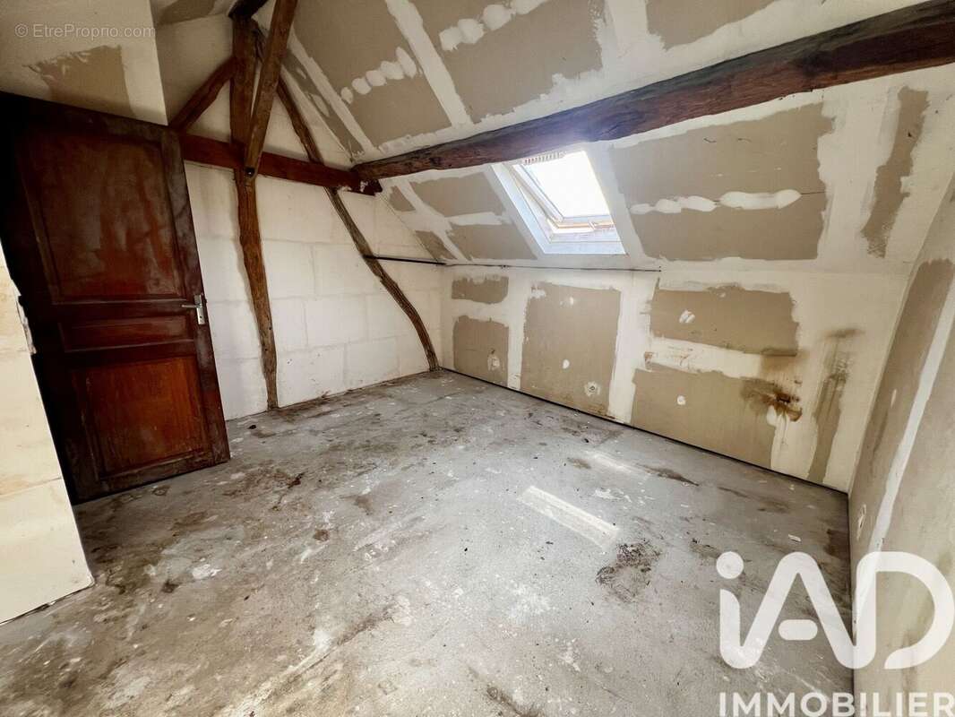 Photo 9 - Maison à ESTREES-SAINT-DENIS