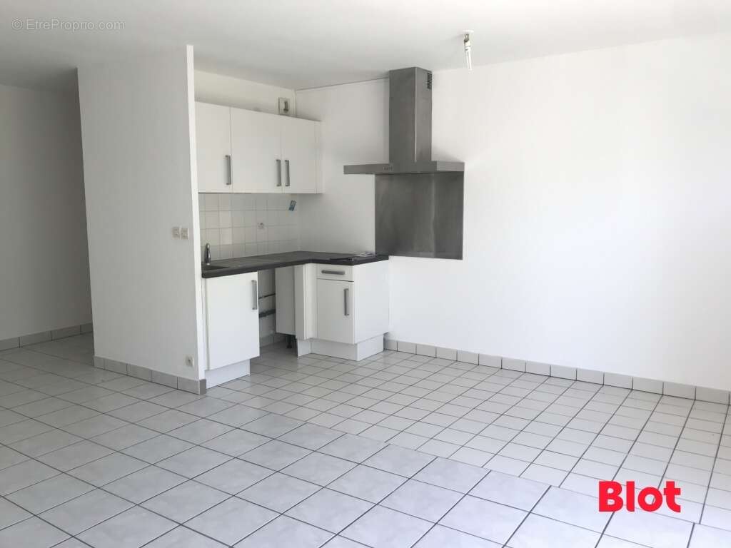 Appartement à CHARTRES-DE-BRETAGNE