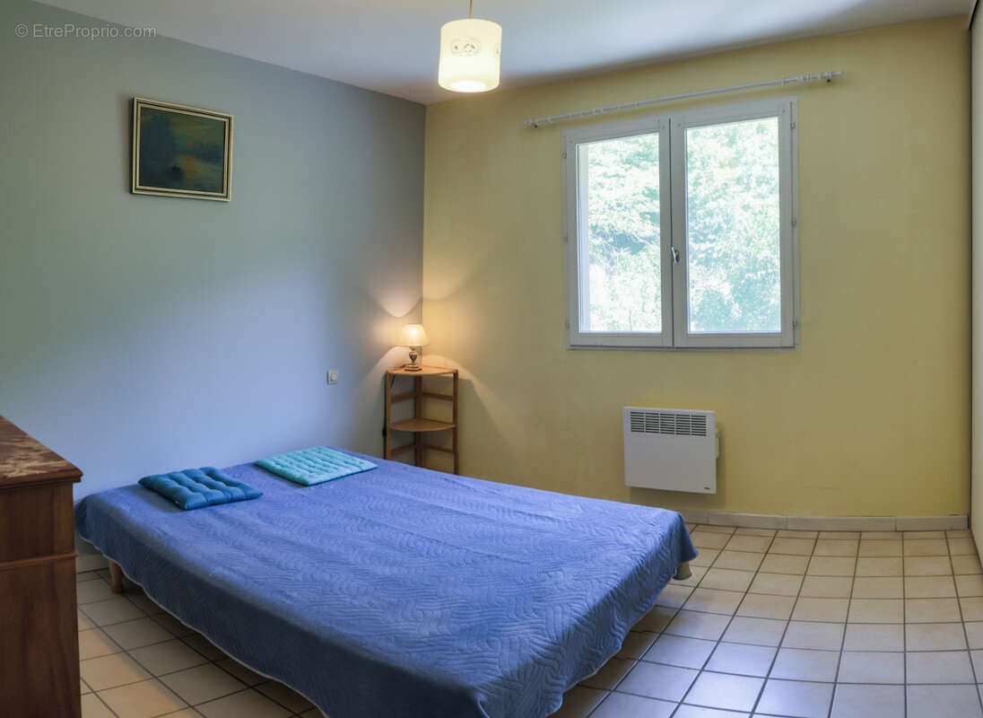 Maison familiale de 182 m² avec piscine et espaces indépendants à Roquefort-sur-Garonne - photo 10