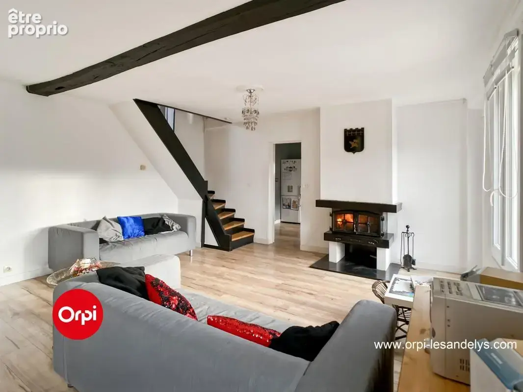 Fleury sur Andelle, bourg tous commerces- Maison 3ch avec terrasse et jardin, double garage - photo 5
