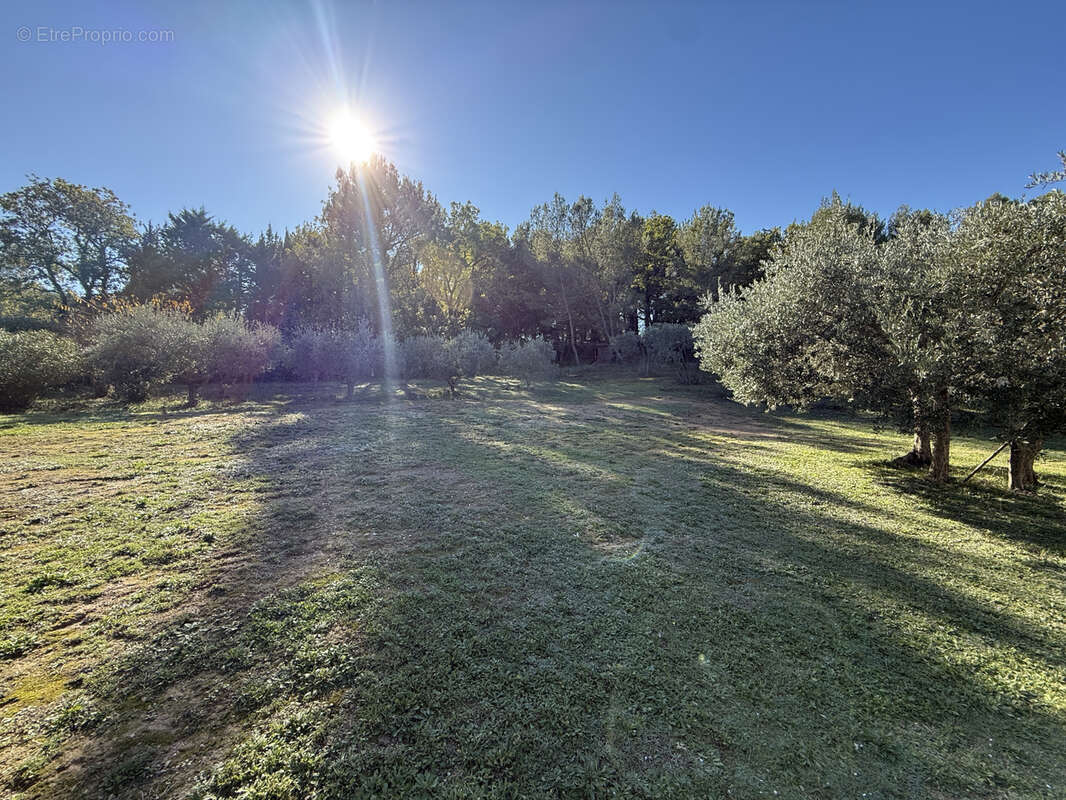 Maison à MEYRARGUES