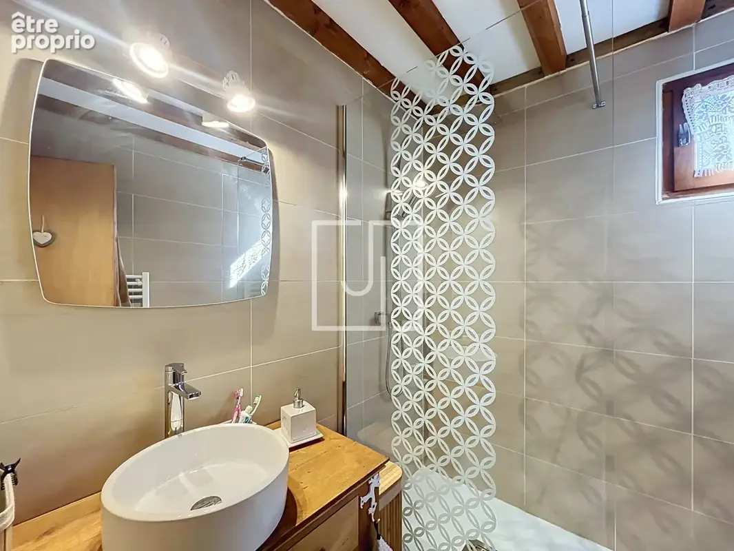 Chalet mitoyen 28,85m2 avec terrasse et jardin à Jausiers   Esprit montagne - photo 10