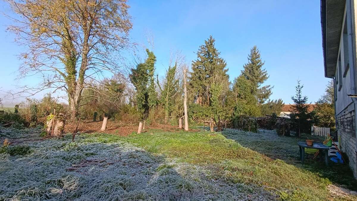 Maison à LA CHAPELLE-LASSON