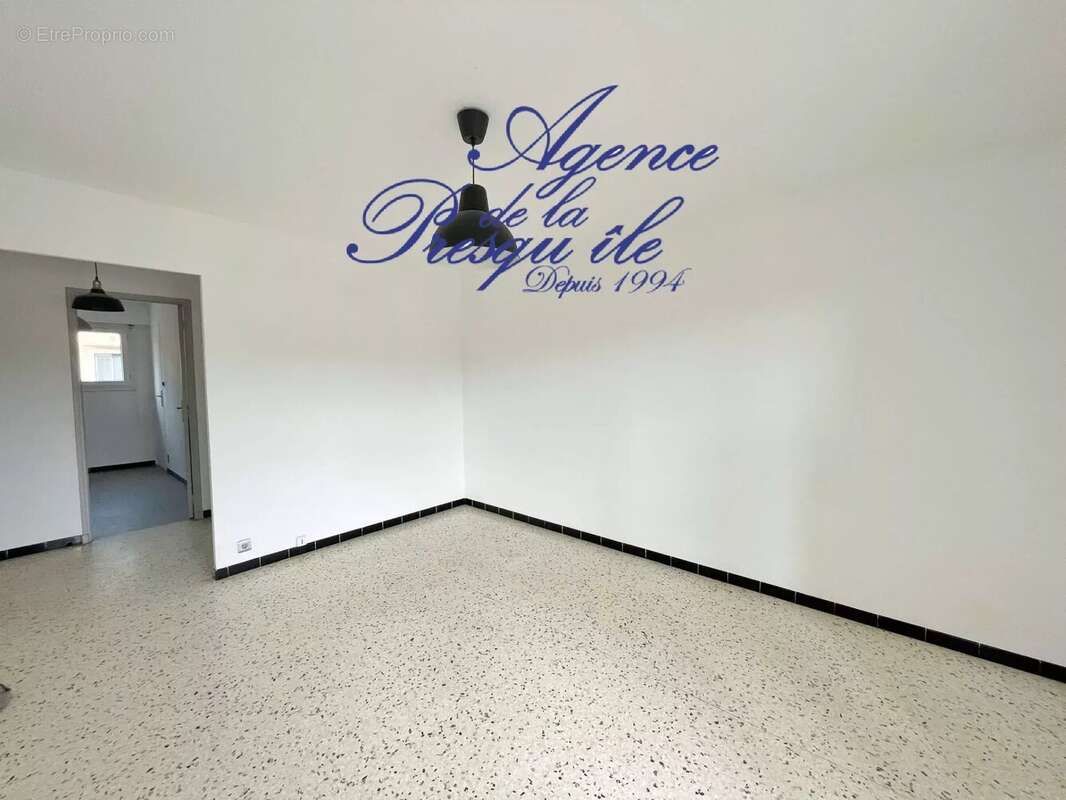 Appartement à HYERES