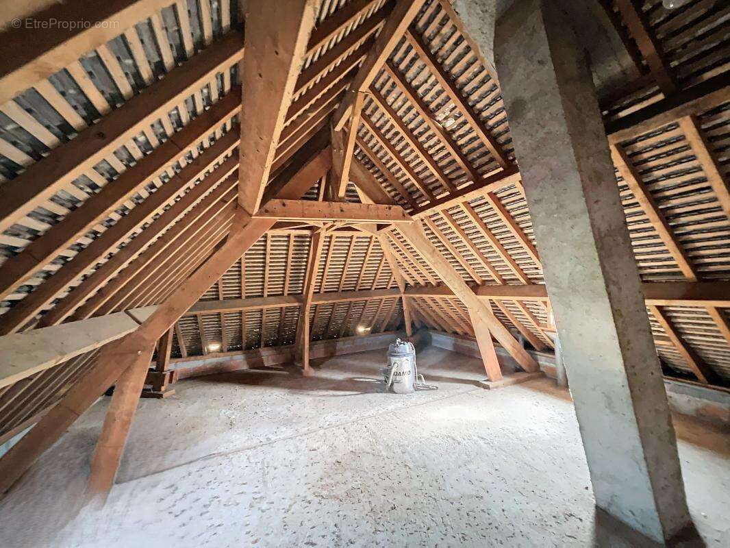 Maison à LA VERNELLE