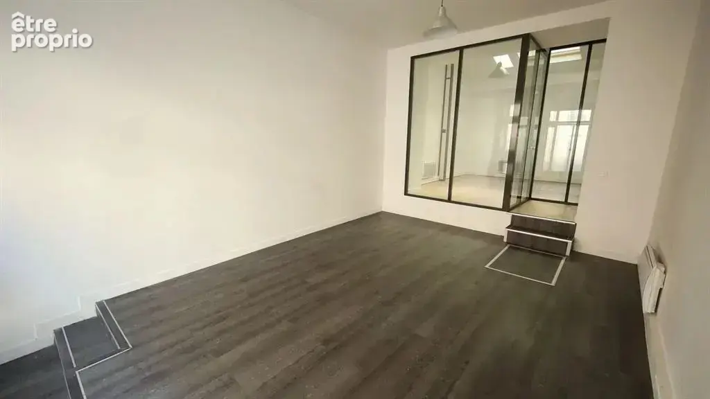 Local 107 m² - rue baron - photo 7