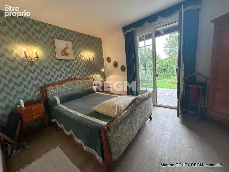 FEROLLES (45)    Maison de 175 m2/sol  7 P  5 chbr - Sous-sol complet  - Parcelle de 3 015 - photo 15