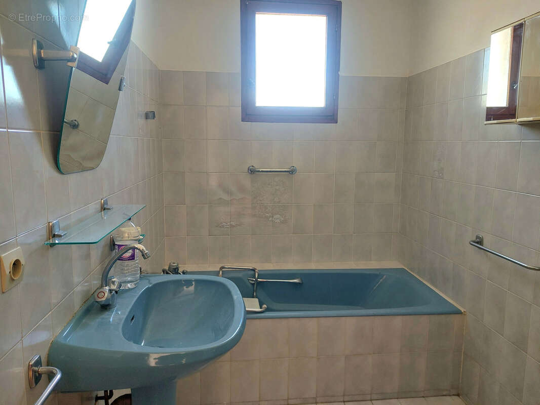 Maison à VILLENEUVE-LES-MAGUELONE