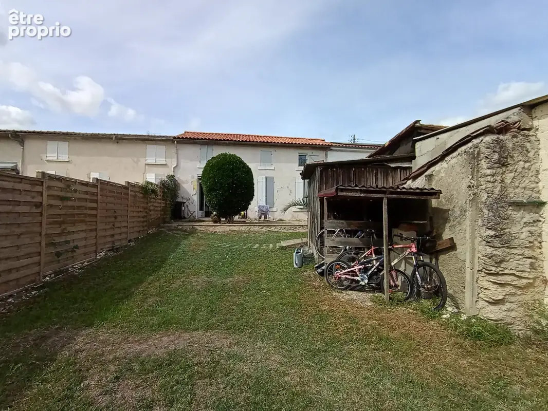 Maison 5 pièces 86 m² à vendre à Cognac (16100) - photo 3