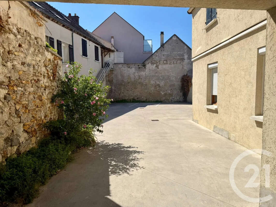 Appartement à DAMMARTIN-EN-GOELE