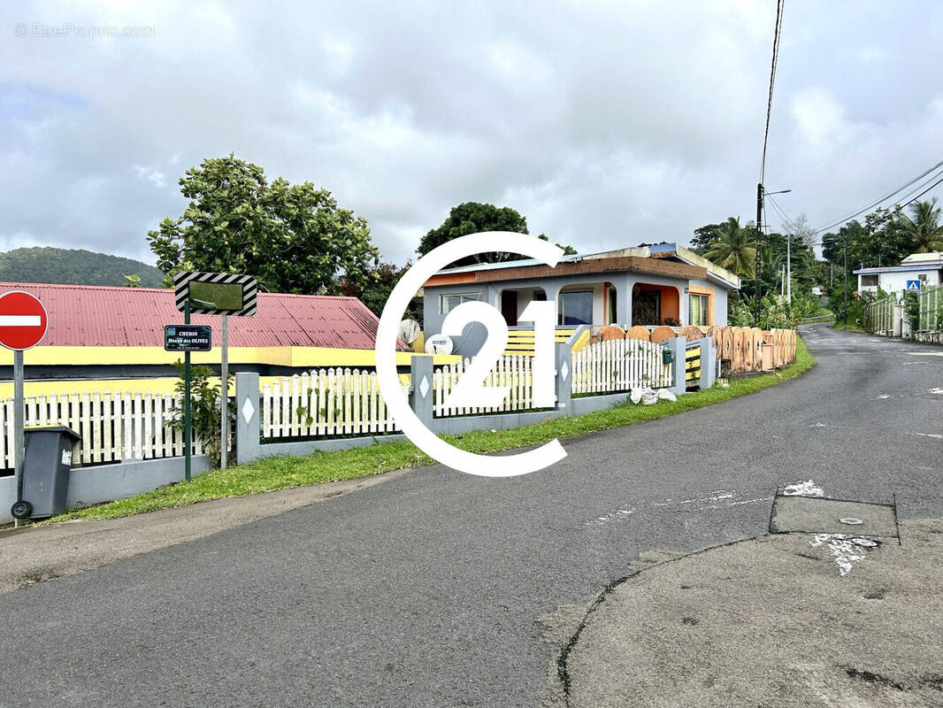 Maison à SAINT-JOSEPH