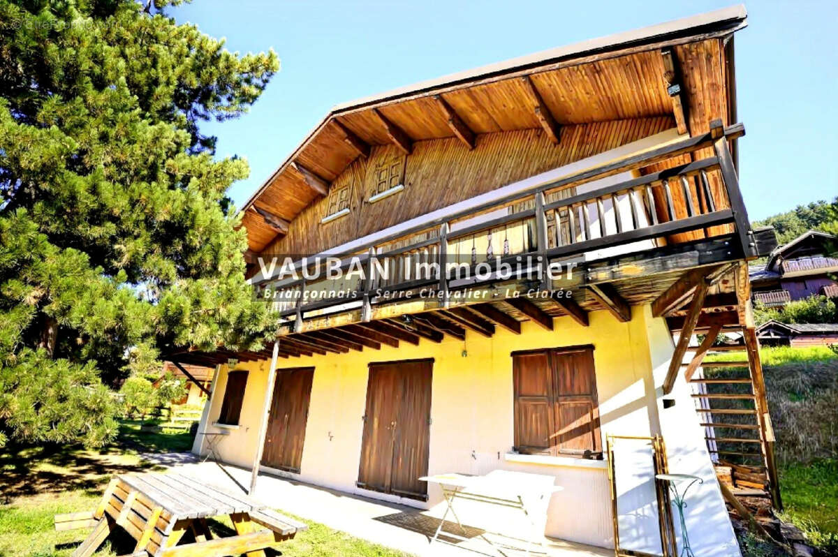 Chalet - serre chevalier 1400 : la salle les alpes - photo 7