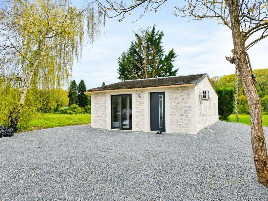Maison 68 m² à Saint-Marcel  - photo 2
