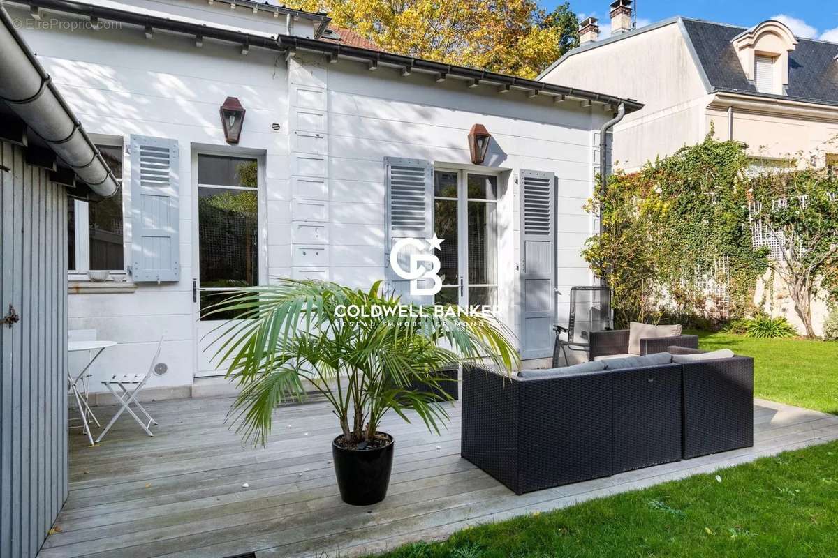 Maison à LE VESINET