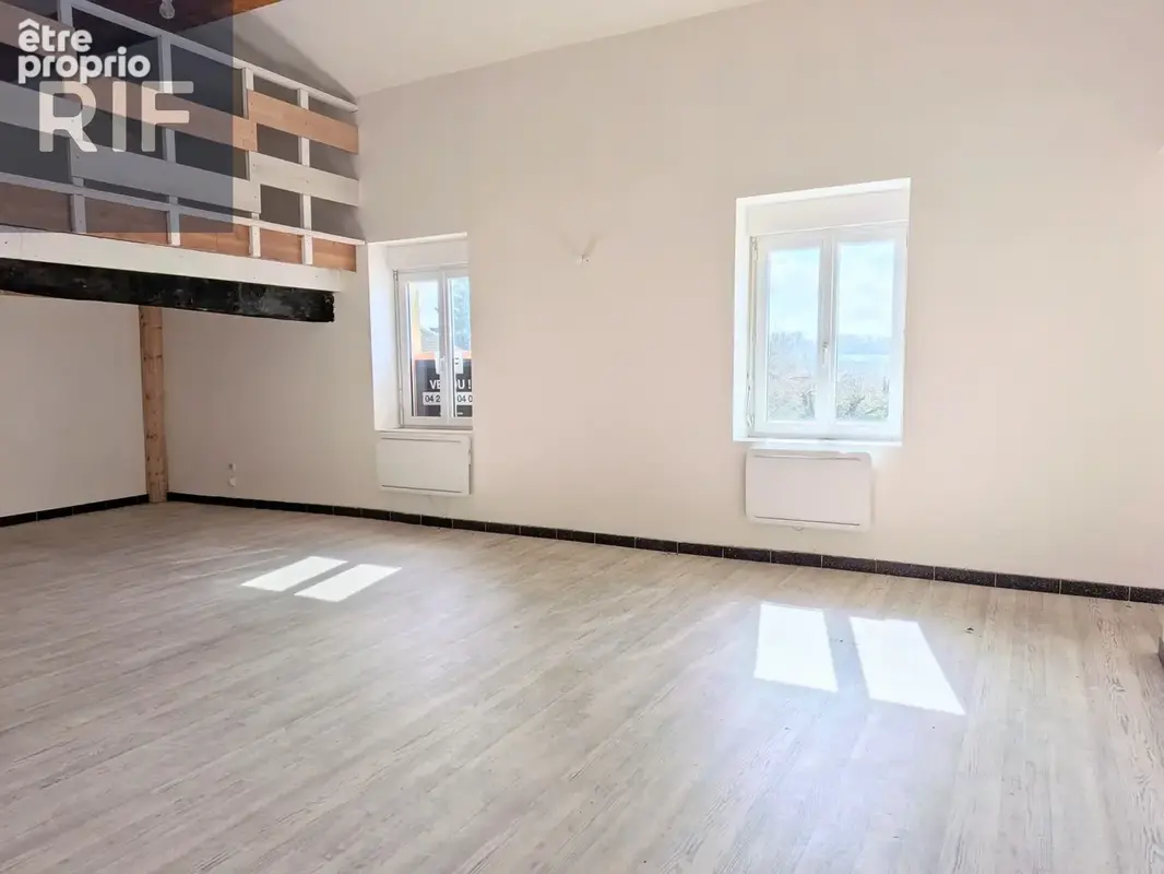 Secteur BOURGOIN-JALLIEU - Bâtiment à fort potentiel : Commerce et Habitation (145 m2) - photo 8