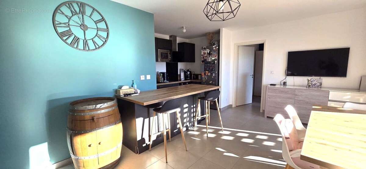 Appartement à CUGES-LES-PINS