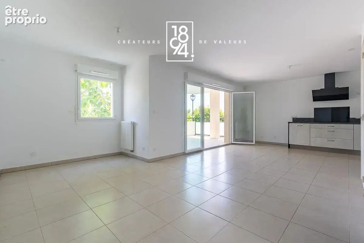 Appartement traversant avec place de stationnement et garage fermé au Puy Ste Réparade - photo 5