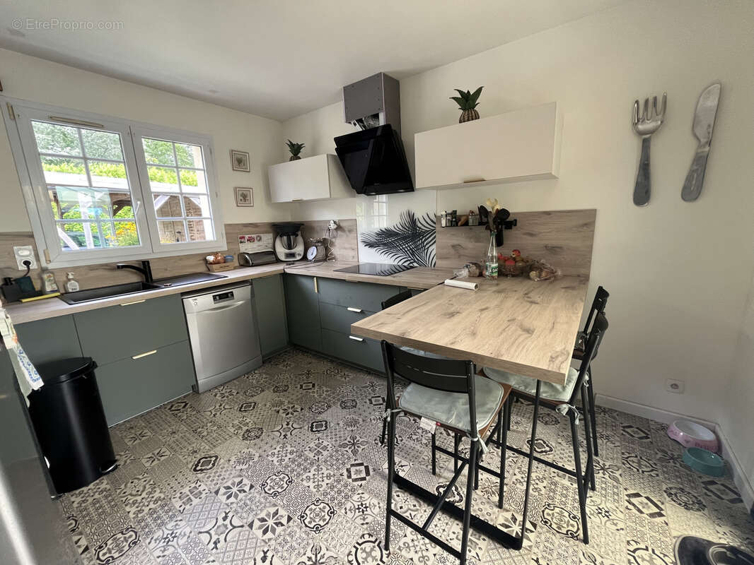 Maison à PLOUGOUMELEN
