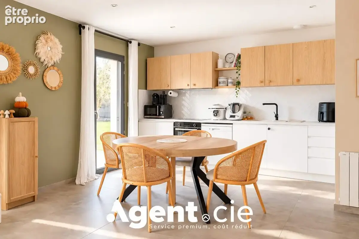 Maison 5 pièces 102 m² à vendre à Carpiquet (14650) - photo 4