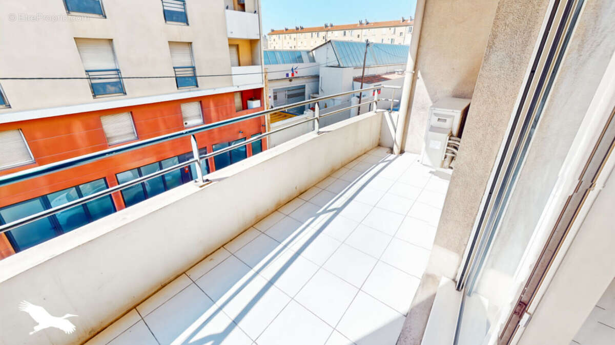 Appartement à MARSEILLE-10E