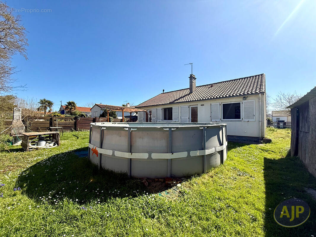 Maison à LA MONTAGNE