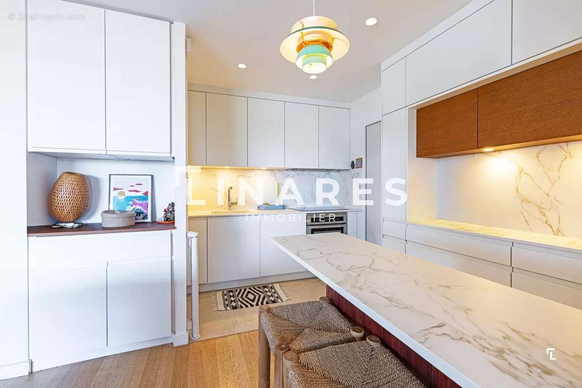 Appartement à MARSEILLE-8E