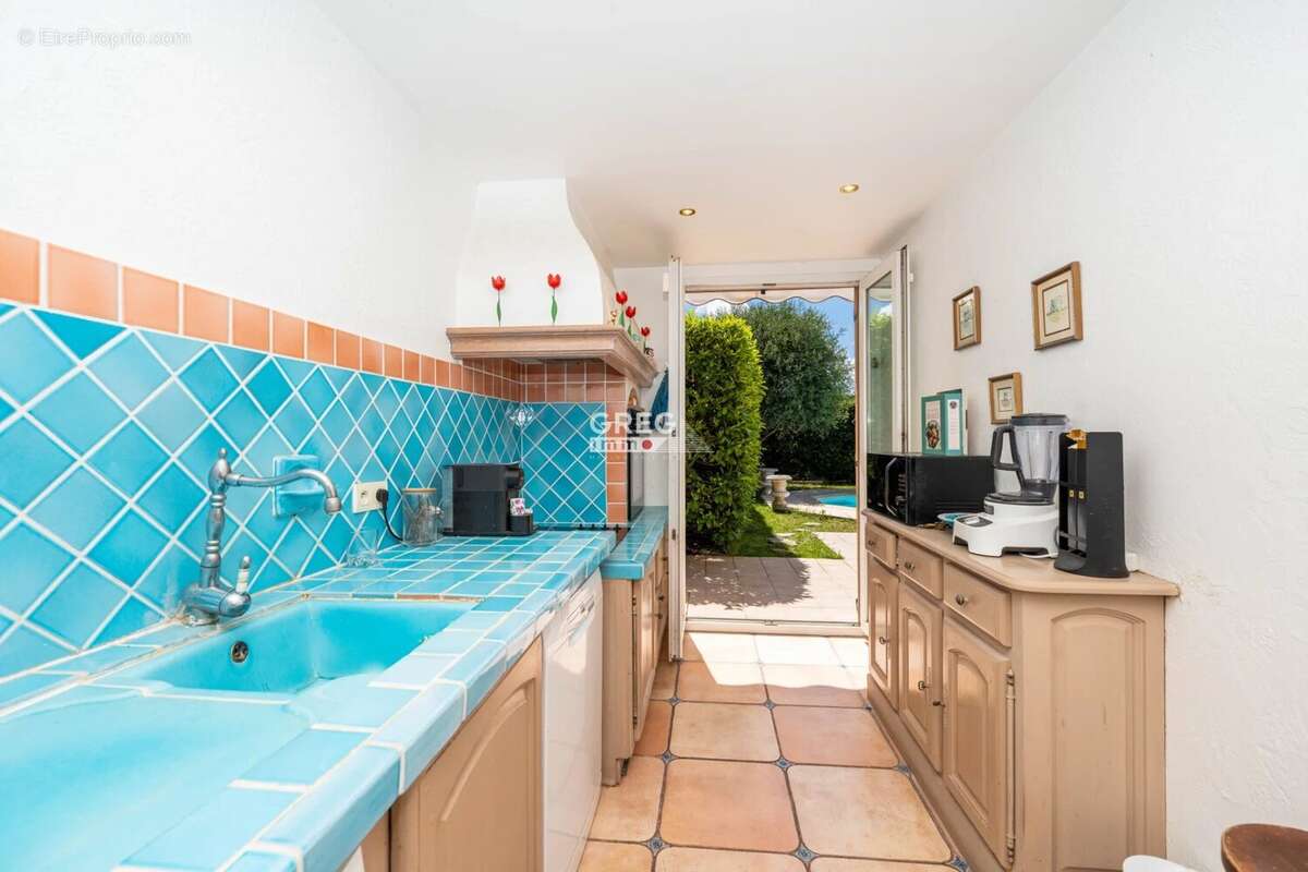 Maison à VILLENEUVE-LOUBET