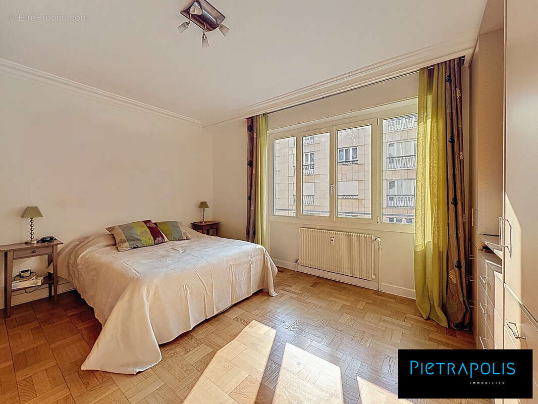 Appartement à LYON-6E