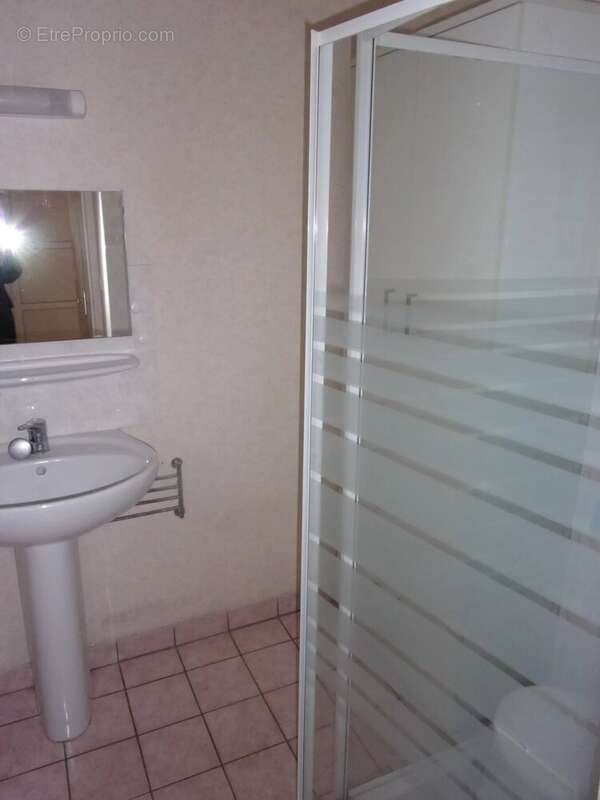 Appartement à YZEURE