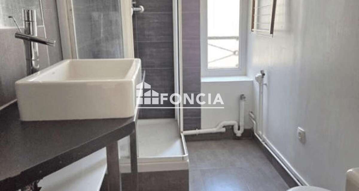 Melun Centre-ville – Grand studio de 37,44 m², tout à pied ! - photo 2