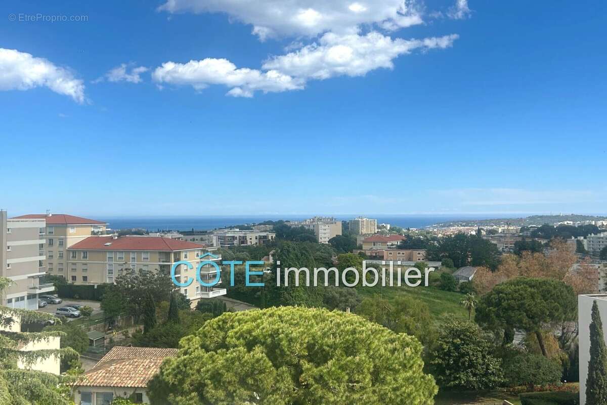 Photo Appartement à Antibes au prix de 399 000€