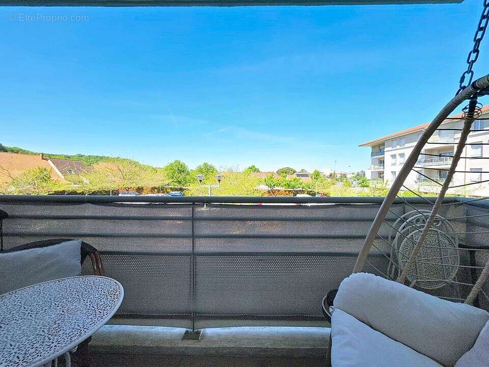 Appartement à LA VERPILLIERE