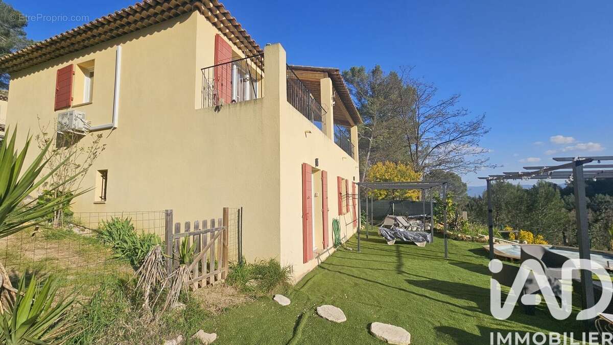 Photo 2 - Maison à LE LUC