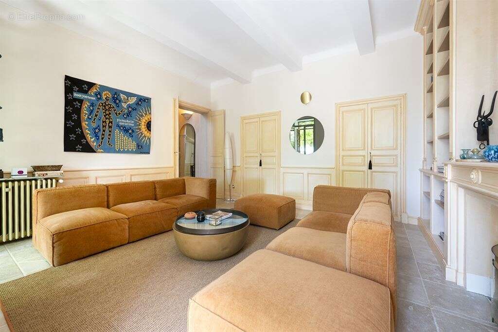 Maison à FIGANIERES