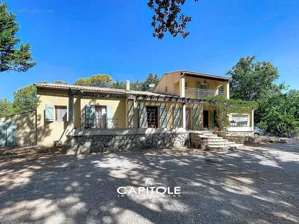Maison à CALLAS