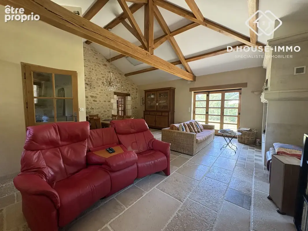 Maison 5 pièces 190 m² à vendre à Villars (24530) - photo 7