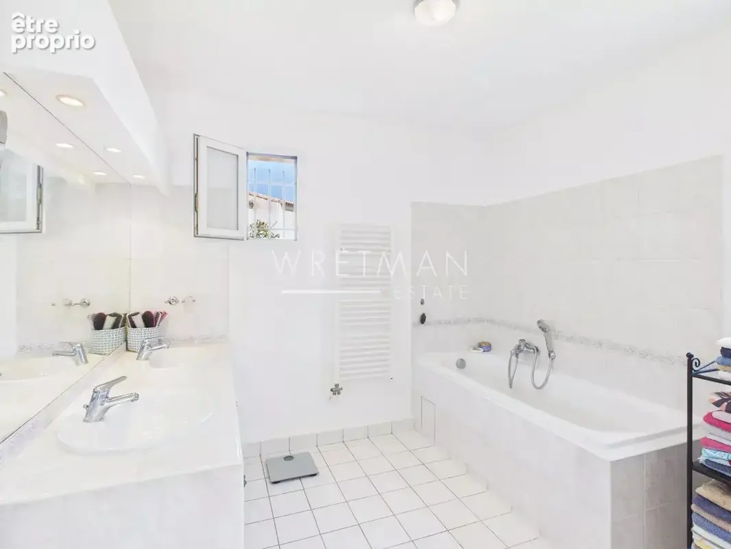 Villa dans un Domaine avec Piscine - photo 16