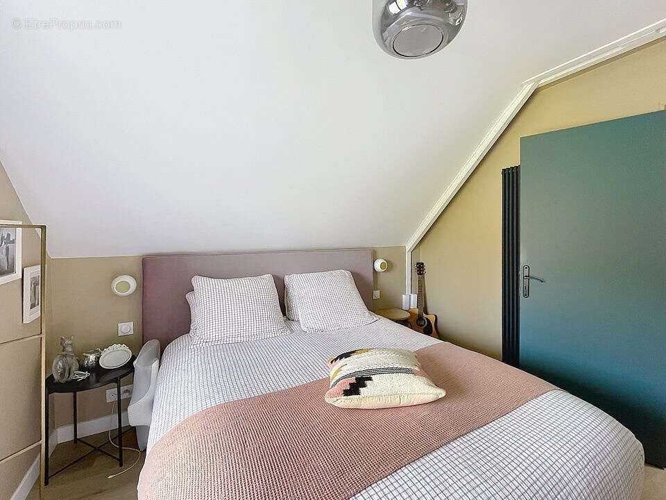 Maison à JULLOUVILLE