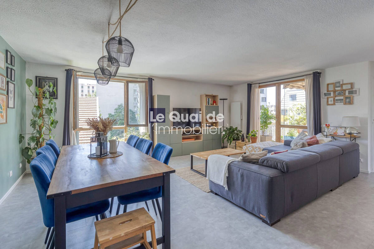 Appartement à MEYLAN