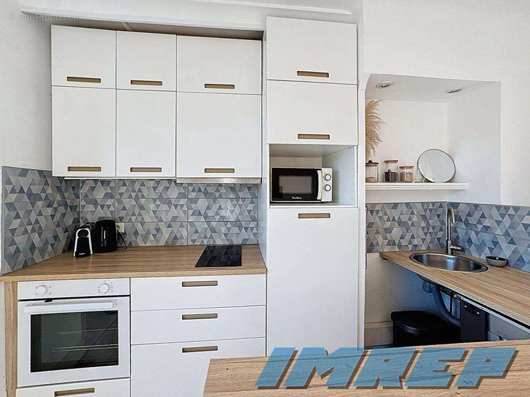 Appartement à MARSEILLE-7E