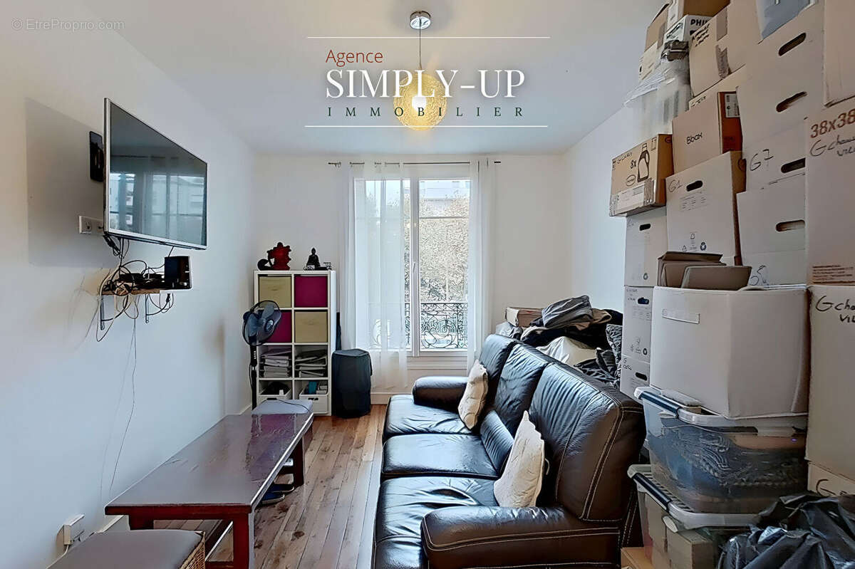 Appartement à NEUILLY-SUR-SEINE