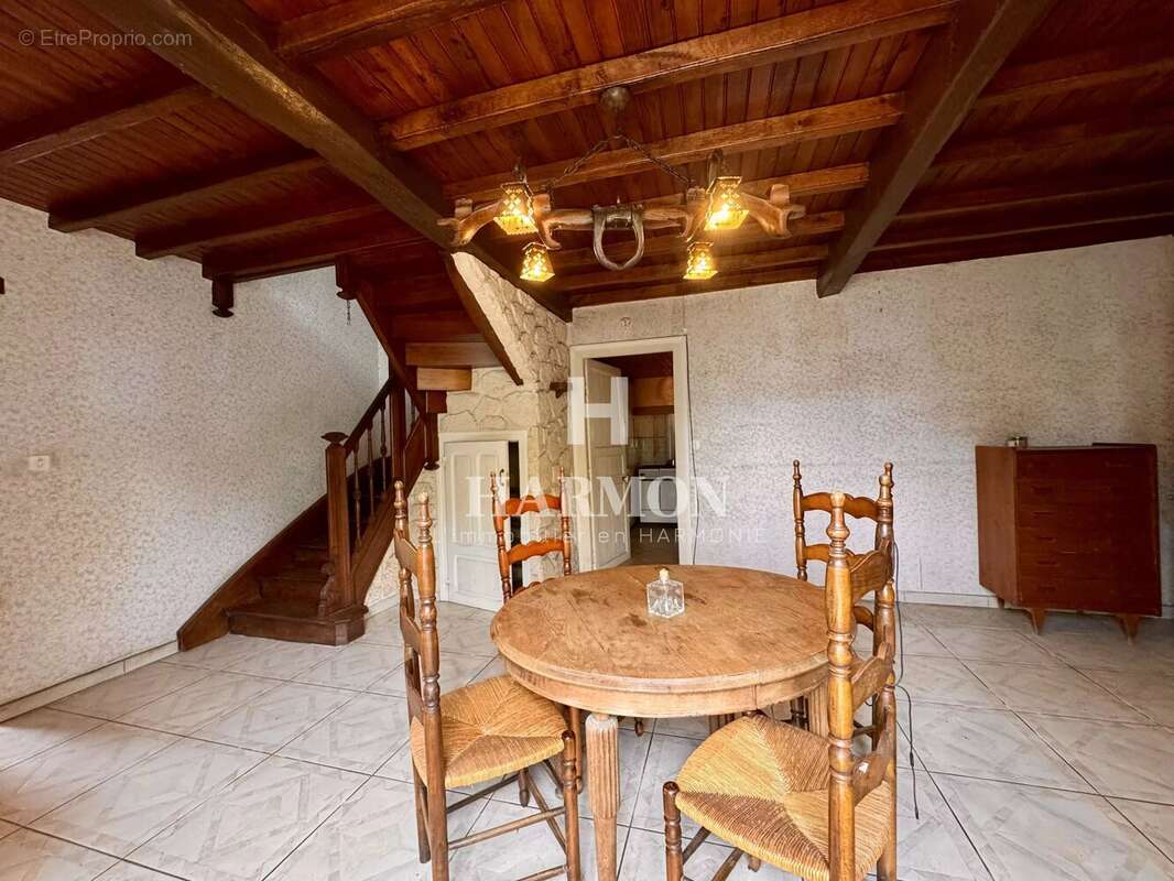 Maison à CASTEIDE-CANDAU