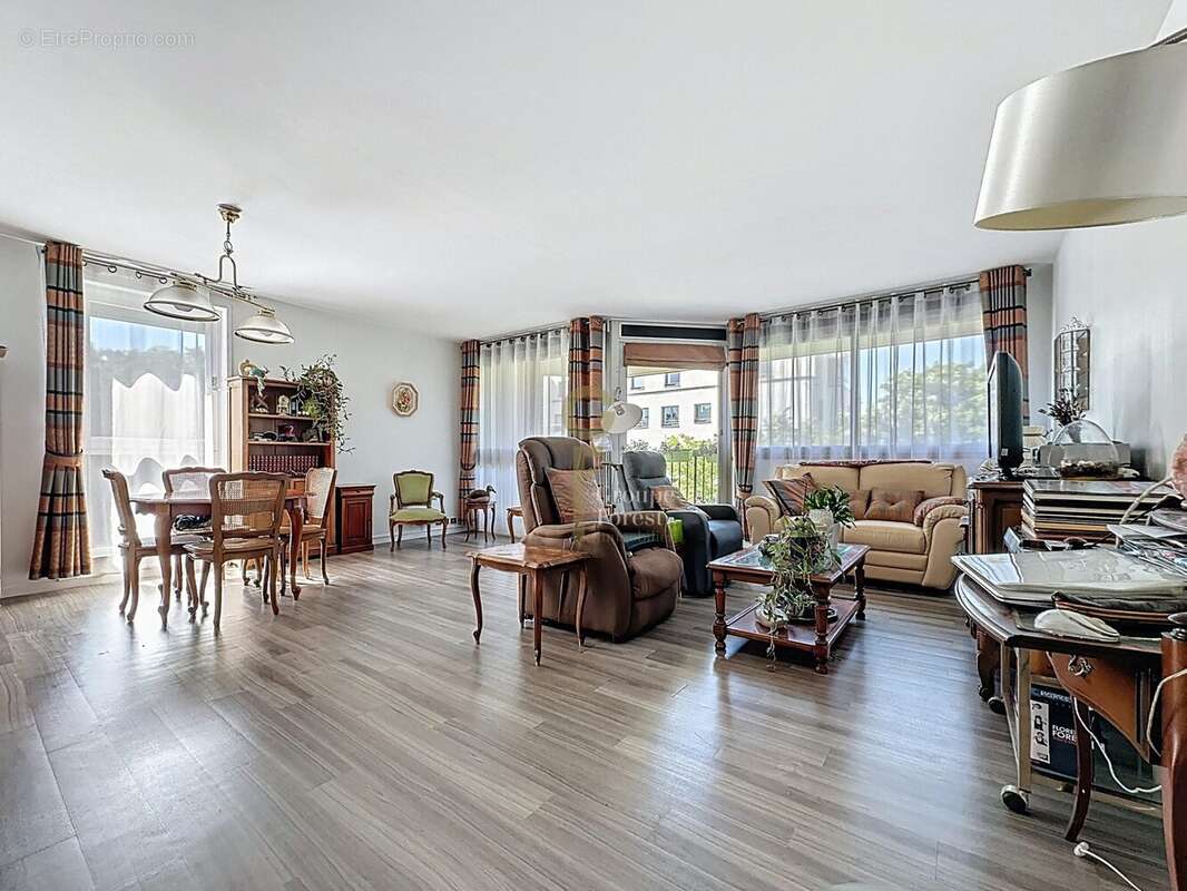 Appartement à MARCQ-EN-BAROEUL