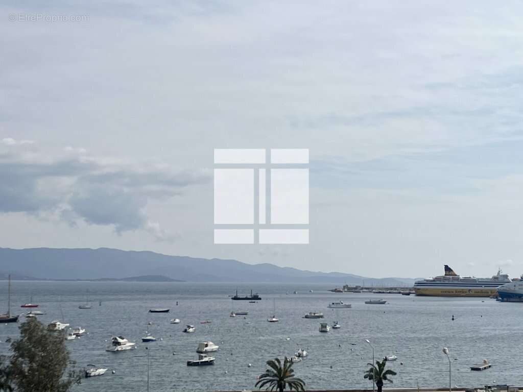Appartement à AJACCIO