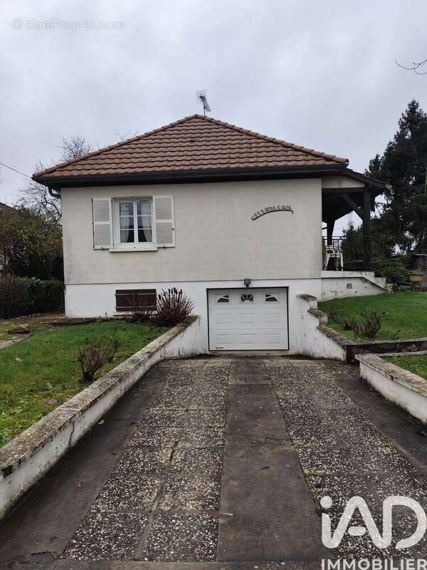 Photo 2 - Maison à LECHELLE