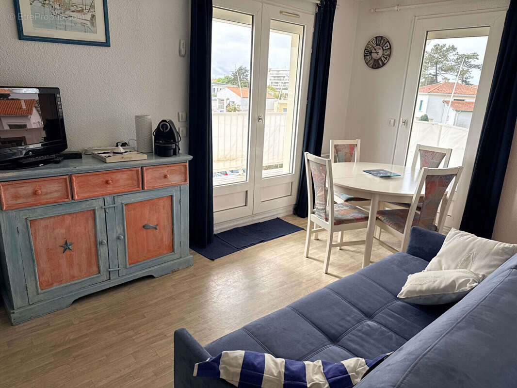 Appartement à VAUX-SUR-MER