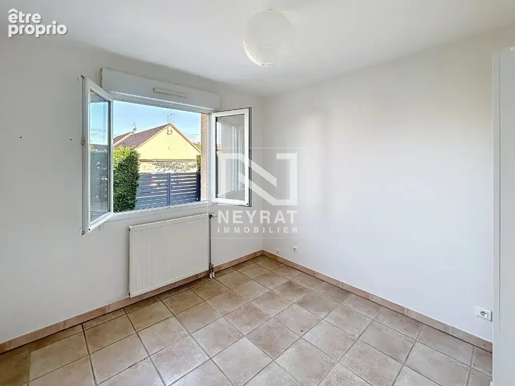 Maison lumineuse et fonctionnelle, entièrement de plain-pied, 3 chambres - photo 10