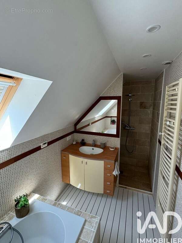 Photo 9 - Maison à BOISSY-LE-CHATEL