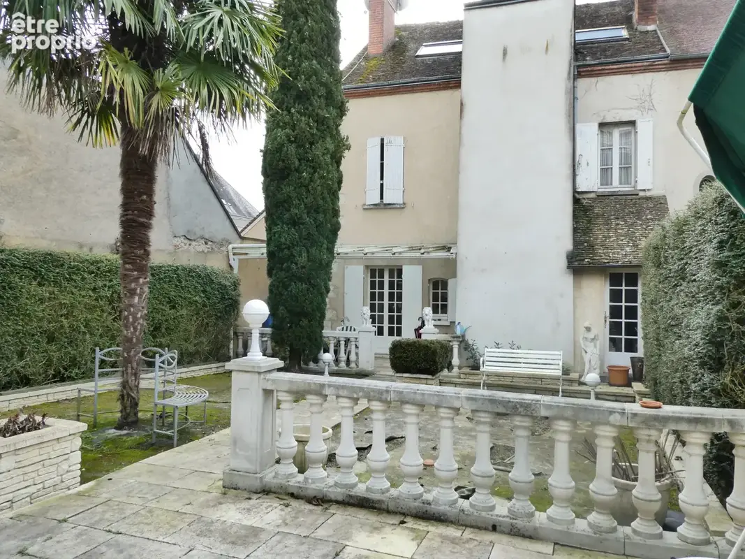 Maison de ville - 5 chambres - Garage et jardin - photo 12