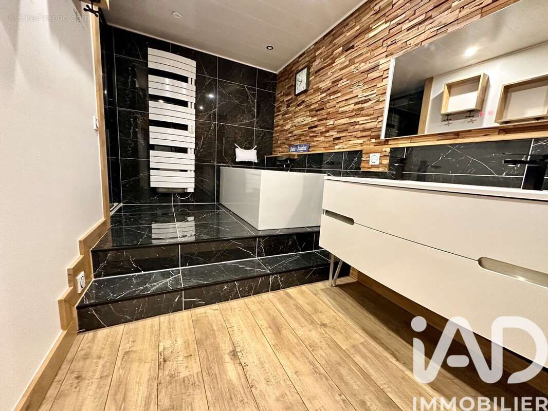 Photo 7 - Appartement à CHARLEVILLE-MEZIERES